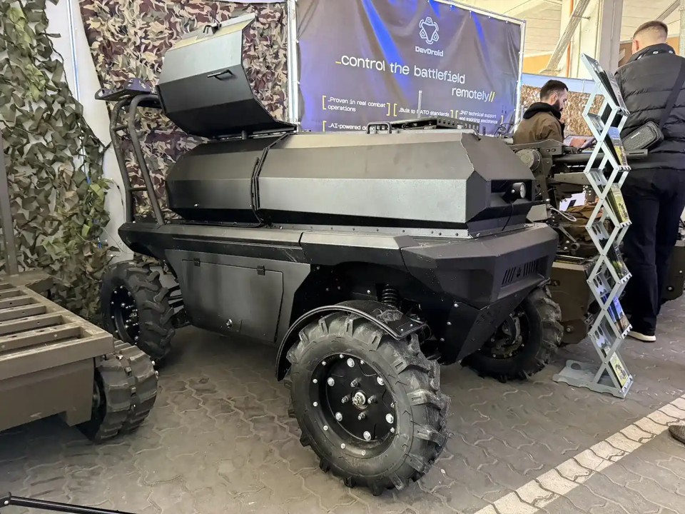 MAUL Ukrainian 4x4 UGV (B)